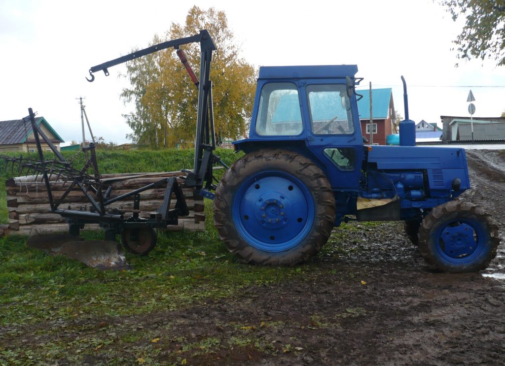 Права на трактор в Спасске